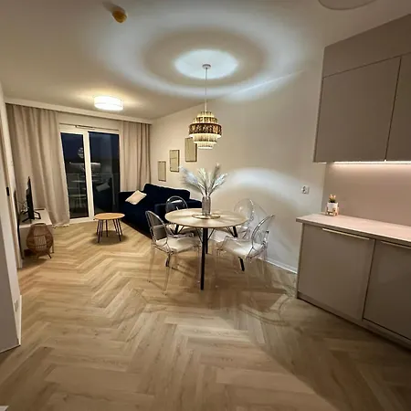 Апартаменти Perlowa Przystan 412 Колобжег